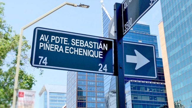   Las Condes: Concejo Municipal aprobó rebautizar IV Centenario como Avenida Sebastián Piñera 