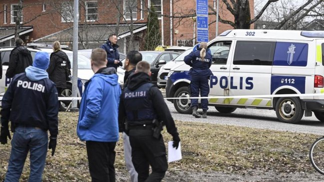  Niño disparó contra sus compañeros en colegio de Finlandia: uno murió  