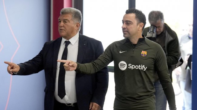   Presidente de FC Barcelona: 