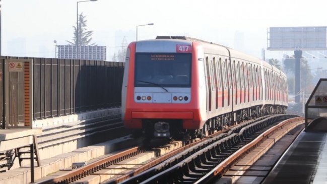   Estudio revela las estaciones más ruidosas del Metro de Santiago 