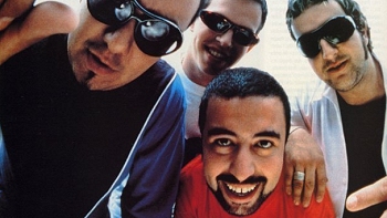 Molotov ofrecerá un concierto a bordo de un avión