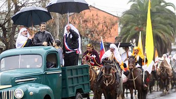 Bajo la lluvia, cuasimodistas peregrinaron al Santuario del Padre Hurtado