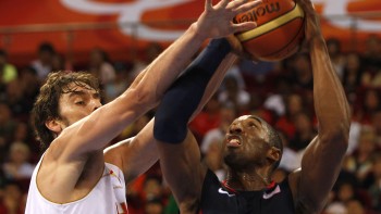   Estados Unidos derrotó con comodidad a España en el baloncesto 