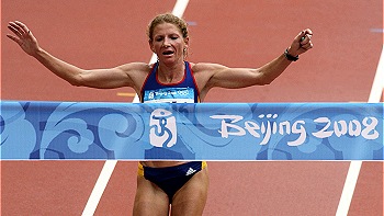   Rumana Constantina Tomescu hizo pesar su experiencia y se llevó el maratón olímpico 