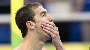   Michael Phelps escribió una página del deporte al ganar su octavo oro en Beijing 
