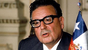 Salvador Allende fue elegido como el más grande de los chilenos