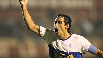 Milovan Mirosevic cree que con el nuevo sistema de U. Católica es más fácil atacar