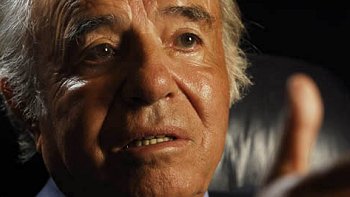 Menem se negó a declarar en dos causas judiciales que lo involucran