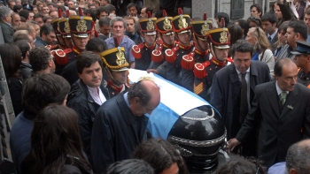 Delegación chilena en Argentina despidió a Alfonsín como un 