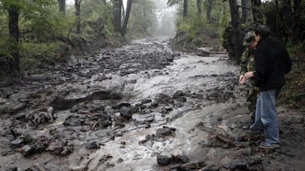 Autoridades se mantienen alerta por actividad del Llaima