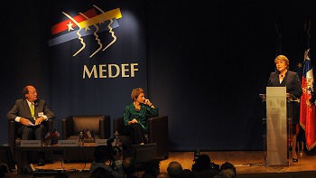   Bachelet presentó a Chile como plataforma de inversión hacia Latinoamérica en Francia 