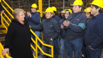   La Presidenta inició su viaje a EE.UU y México 