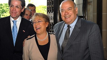   Bachelet: Insulza ha demostrado compromiso con la unidad de la región 