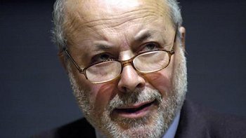 Ex juez Guzmán será candidato a senador con apoyo del MAS