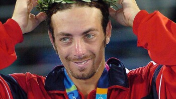 Nicolás Massú fue homenajeado por Viña del Mar en aniversario de las medallas de oro