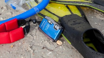 Cámara fotográfica todo terreno y 