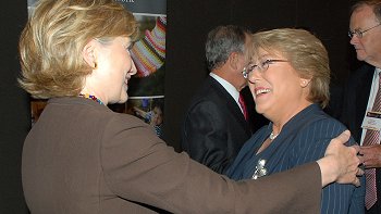   Bachelet llamó a 