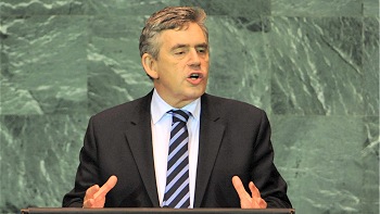 Gordon Brown anunció reducción de armas nucleares británicas