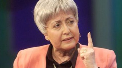 Mónica Madariaga fue crítica de la instalación de una base aérea en Isla de Pascua