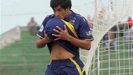 Rodrigo Ramírez abrió la cuenta para Everton en La Cisterna