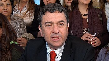 UDI anunció querella por pago de asesorías a Patricio Rojas