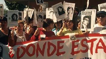 Familiares de DD.DD. están preocupados por el futuro de pesquisas de derechos humanos
