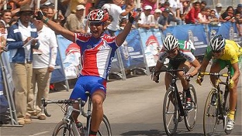   Joven ciclista chileno fue contratado por equipo español 