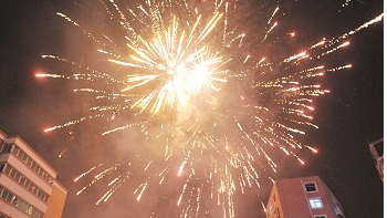 Coincidencia excepcional une los festejos del año nuevo chino y tibetano con San Valentín