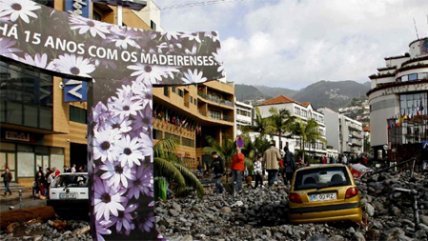   Tres días de luto nacional por la catástrofe de Madeira 