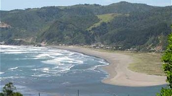 Manifestantes viajan a Valdivia para oponerse a la construcción de ducto en Mehuín