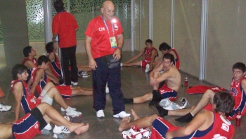   Chile consiguió su tercera victoria en el baloncesto sudamericano y se mantiene invicto 