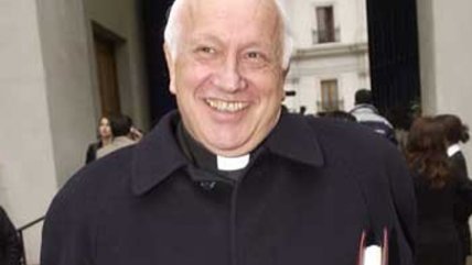 Obispo de Concepción: Hay que reformar lo dañado