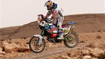   Francisco López sigue puntero en Túnez apegado a su estrategia 