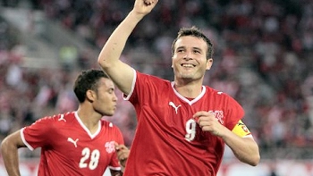 Capitán de Suiza se lesiona y causa preocupación a días del Mundial