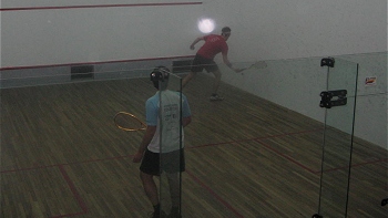 Max Camiruaga se quedó con la segunda fecha del Nacional de squash