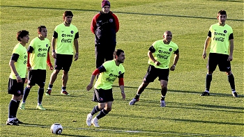 Bielsa comenzó la búsqueda del equipo para desafiar a Brasil