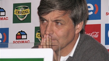 Presidente de la ANFP confesó molestia por invitación a La Moneda