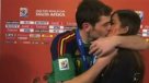 Iker Casillas besó en vivo y en directo a su polola