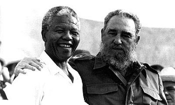 Fidel Castro instó a Mandela a mantener a su país lejos de las bases de EE.UU. y la OTAN