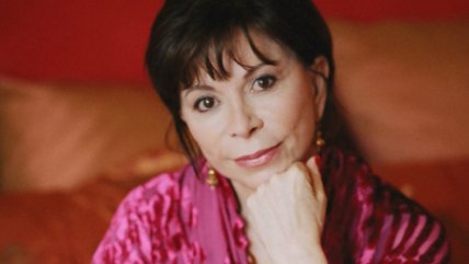   Isabel Allende: Salvo que seas futbolista, no puedes tener éxito en Chile 