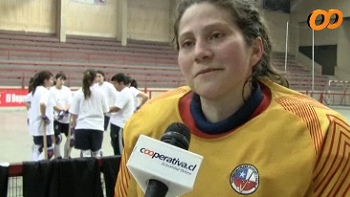   Arquera de la selección femenina de hockey patín: 