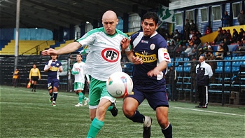   Lota Schwager busca asegurar su paso al octogonal final ante el sólido Puerto Montt 