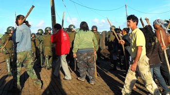 Clan de Rapa Nui denunció desalojo y detención de menores