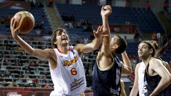   Argentina derrotó a España y culminó en el quinto lugar del Mundial de Turquía 