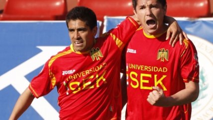   Gustavo Canales abrió la cuenta para los rojos ante S. Morning 