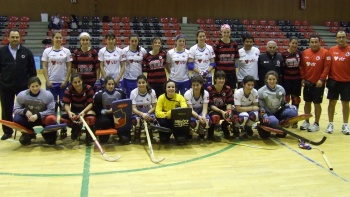   Selección chilena de hockey patín mejoró y empató ante club español 