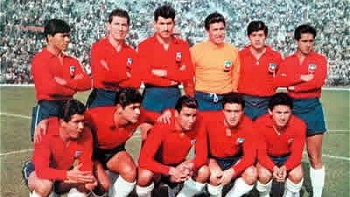 Capitán de la selección chilena de 1962: 
