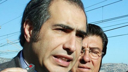 Senador Chahuán instó al Minsal a poner 