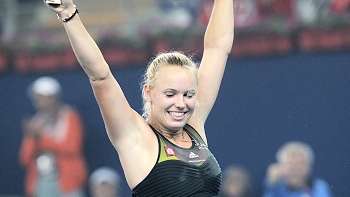 Caroline Wozniacki estrenó su número uno del mundo conquistando el WTA de China