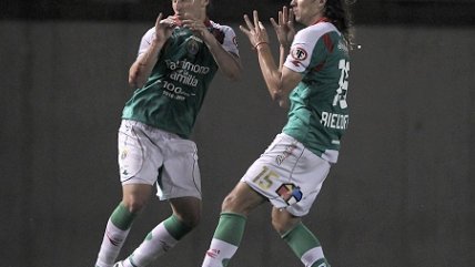 Rieloff con un tiro libre estiró las cifras para los verdes